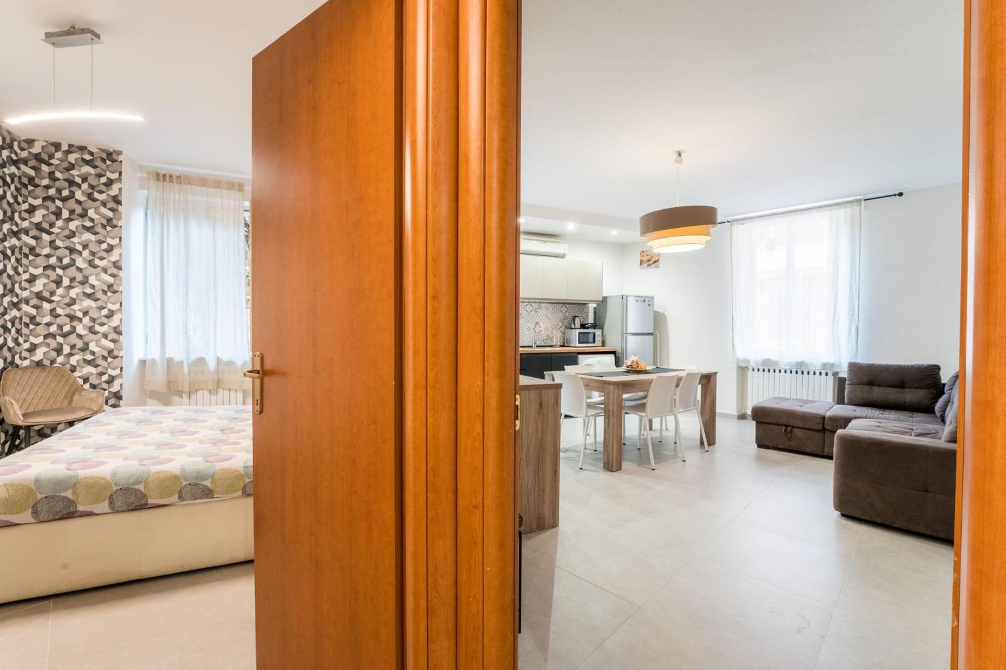 Fl Apartments Il Piccolo Borgo Di Trastevere โรม ภายนอก รูปภาพ